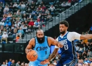 哈登迎来十五赛季高光表现，独行侠球迷沸腾！